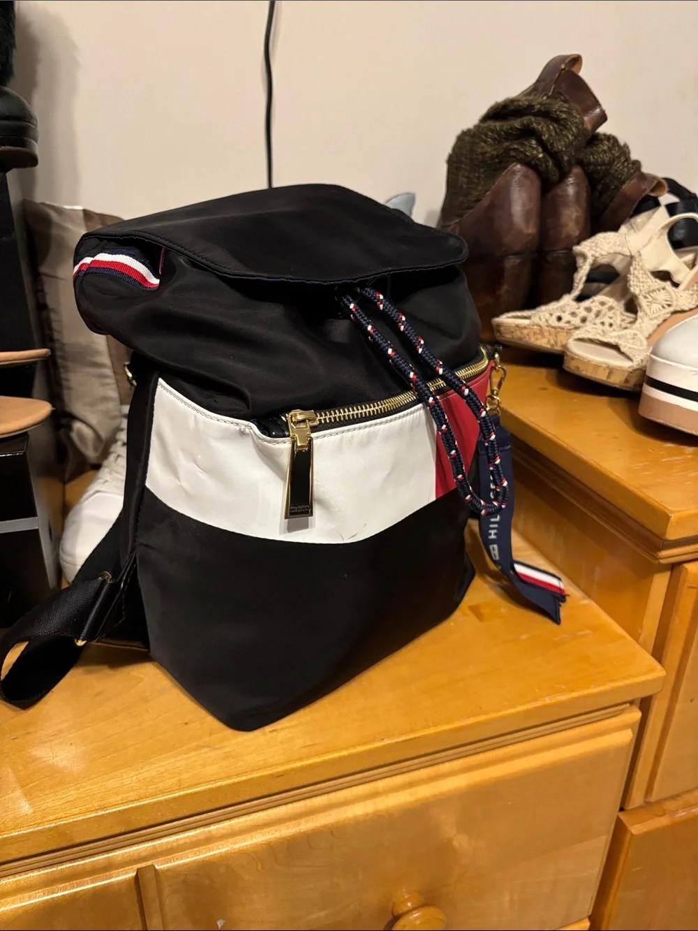 Tommy Hilfiger Black & White Men’s Backpack